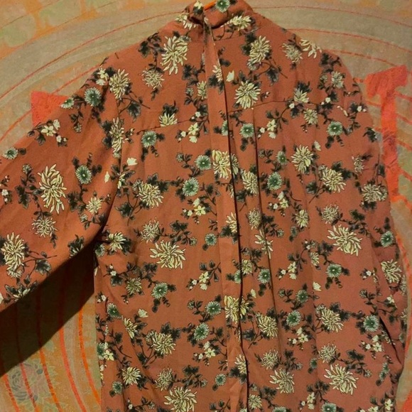 Plus Size Flowery Sunday best dress from Forever 21 in 2x - Picture 3 of 3